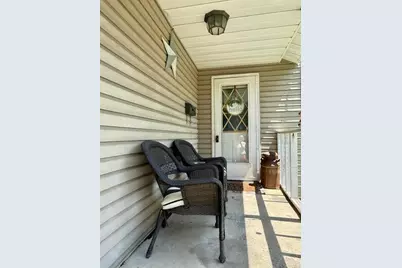 313 Plumvalley Street, Bellefontaine, OH 43311 - Photo 4