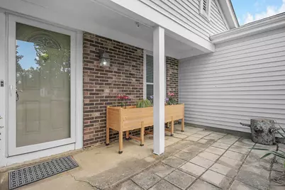 8648 Seabright Drive, Powell, OH 43065 - Photo 2