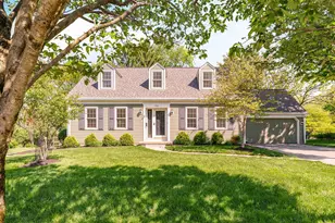 316 Weydon Rd, Worthington, OH 43085 - Photo 1