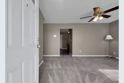 93 Buena Vista Avenue, Columbus, OH 43228 - Photo 4