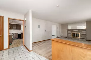 9635 Brookside Dr, Pickerington, OH 43147 - Photo 4