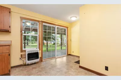 106 W Gay Street, Somerset, OH 43783 - Photo 10