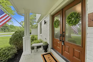 4423 Woodbridge Rd, Columbus, OH 43220 - Photo 4