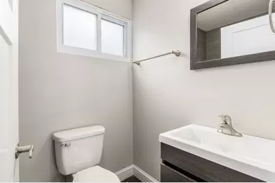 209 S Ogden Avenue, Columbus, OH 43204 - Photo 24