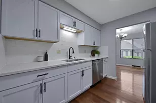 611 Banningway Dr, Columbus, OH 43213 - Photo 10