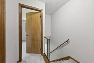 2324 Terrance Dr, Columbus, OH 43220 - Photo 34