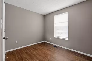 4906 River Trail Ct, Columbus, OH 43228 - Photo 16