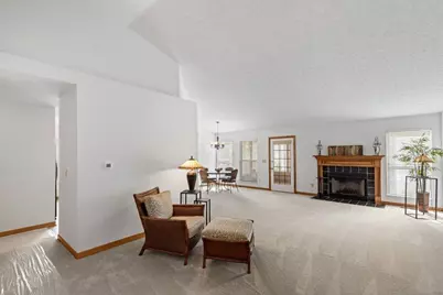 6219 Wynford Drive, Dublin, OH 43016 - Photo 4
