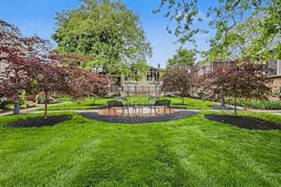 3600 Reed Rd, Columbus, OH 43220 - Photo 20