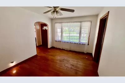 528 Harding Road, Zanesville, OH 43701 - Photo 4