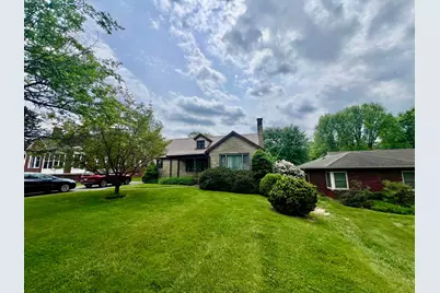 528 Harding Road, Zanesville, OH 43701 - Photo 2