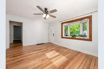 199 E Weisheimer Road, Columbus, OH 43214 - Photo 2