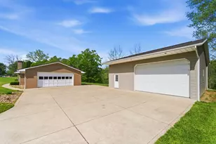 24955 State Route 83, Coshocton, OH 43812 - Photo 8