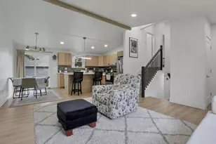 2949 Fleet Rd, Columbus, OH 43232 - Photo 6