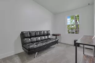 2949 Fleet Rd, Columbus, OH 43232 - Photo 24