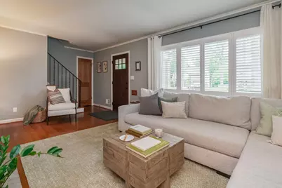 1860 Elmwood Avenue, Columbus, OH 43212 - Photo 12