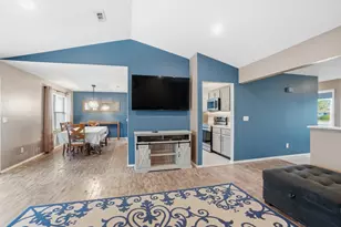 8878 Trowbridge Way, Dayton, OH 45424 - Photo 16