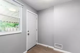 564 S Wayne Ave, Columbus, OH 43204 - Photo 18