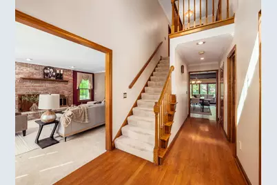 6855 Roundwood Court, Dublin, OH 43016 - Photo 2