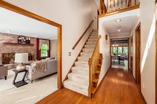 6855 Roundwood Ct, Dublin, OH 43016 - Photo 2