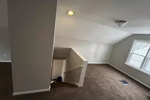 2618 Hiawatha St, Columbus, OH 43211 - Photo 10