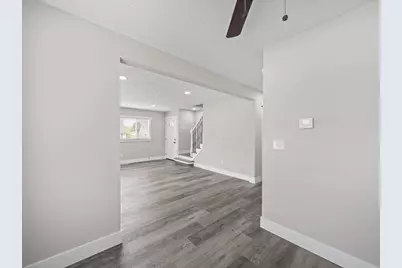 2385 Hanna Drive, Columbus, OH 43211 - Photo 20