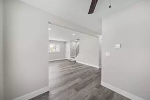 2385 Hanna Dr, Columbus, OH 43211 - Photo 20