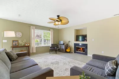8778 Olenmead Drive, Lewis Center, OH 43035 - Photo 2