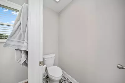 288 Mahogany Lane, Commercial Point, OH 43116 - Photo 32
