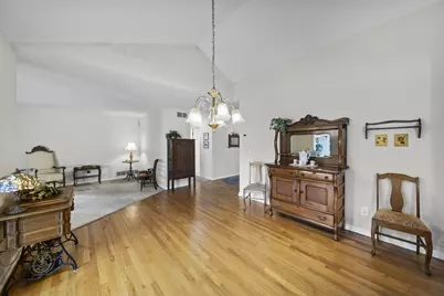 10217 Braemar Drive, Powell, OH 43065 - Photo 8