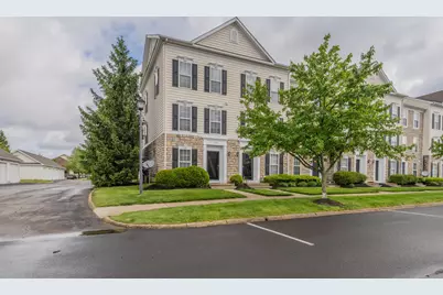 5602 Middle Falls St Street #51, Dublin, OH 43016 - Photo 2