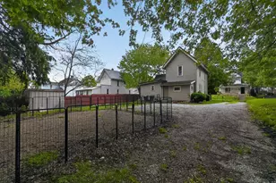 402 Vine St, Ashland, OH 44805 - Photo 4