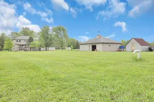 7977 Harlem Rd, Westerville, OH 43081 - Photo 68
