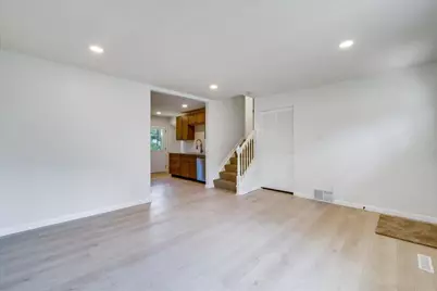 4556 Valleydale Way, Columbus, OH 43231 - Photo 6