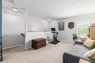 6211 Hampton Green Pl, Dublin, OH 43016 - Photo 26