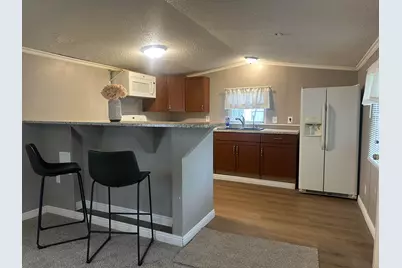 1000 W Main Street #45, West Jefferson, OH 43162 - Photo 4