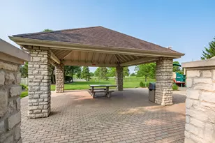 1004 Featherstone Ct, Galloway, OH 43119 - Photo 48