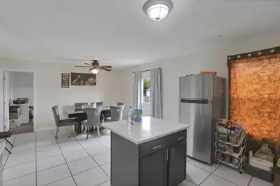 4640 Grandover Drive, Columbus, OH 43207 - Photo 16