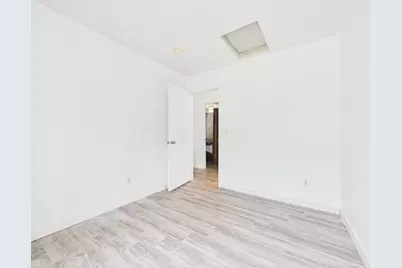 8510 Amarillo Drive, Blacklick, OH 43004 - Photo 18