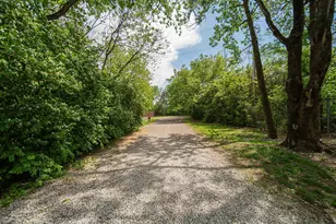 1207 Lake Shore Dr, Columbus, OH 43204 - Photo 32