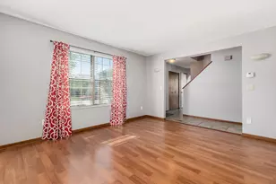 4432 Village Park Dr, Columbus, OH 43228 - Photo 6