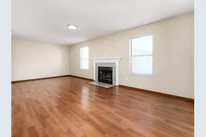 4432 Village Park Drive, Columbus, OH 43228 - Photo 16
