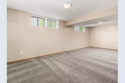 4432 Village Park Drive, Columbus, OH 43228 - Photo 28