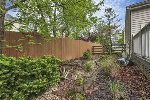 8967 Holquest Dr, Lewis Center, OH 43035 - Photo 40