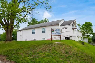 377 Mix Ave, Columbus, OH 43228 - Photo 2