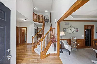 2643 Sandhurst Drive, Lewis Center, OH 43035 - Photo 6