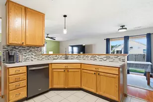 6072 Nasby Dr, Galloway, OH 43119 - Photo 8