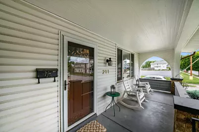 211 E Jenkins Avenue, Columbus, OH 43207 - Photo 6