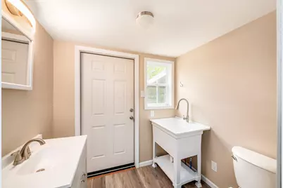 211 E Jenkins Avenue, Columbus, OH 43207 - Photo 20