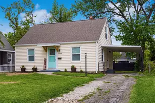 2488 McGuffey Rd, Columbus, OH 43211 - Photo 2